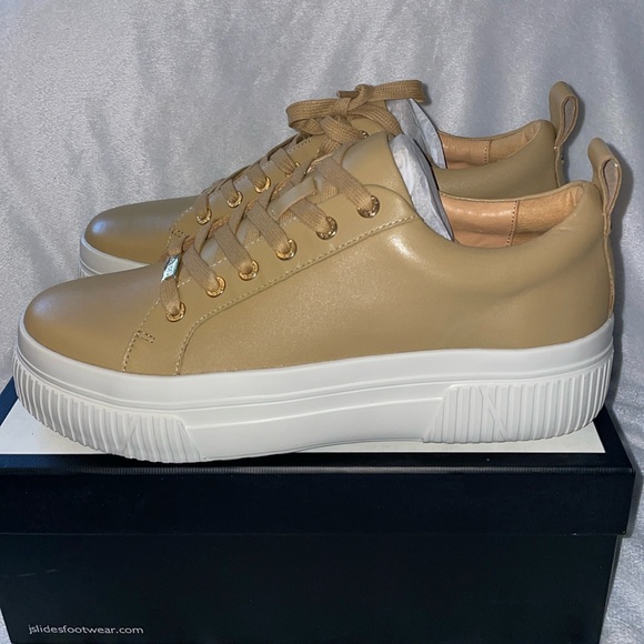 NWT J/SLIDES WEST Nude Leather - Picture 13 of 16